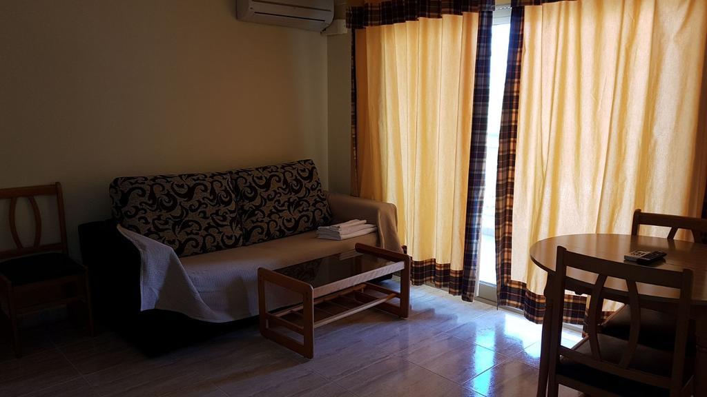 Apartamentos Olympia Center Ла Манга Дел Мар Менор Екстериор снимка